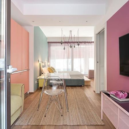 Amazing Apartment In Duomo Milan Exterior photo