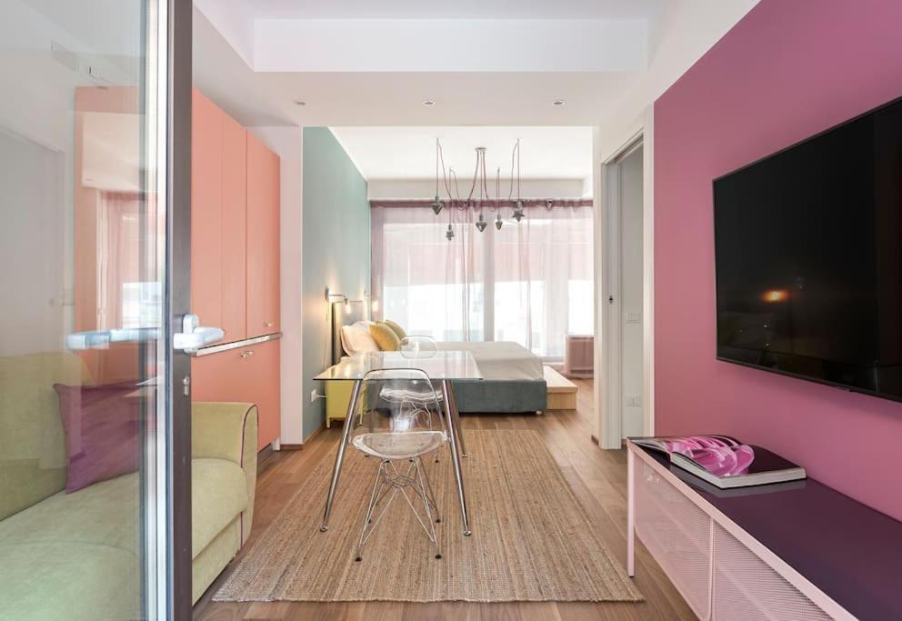 Amazing Apartment In Duomo Milan Exterior photo