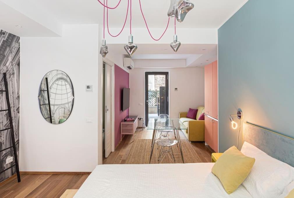 Amazing Apartment In Duomo Milan Exterior photo