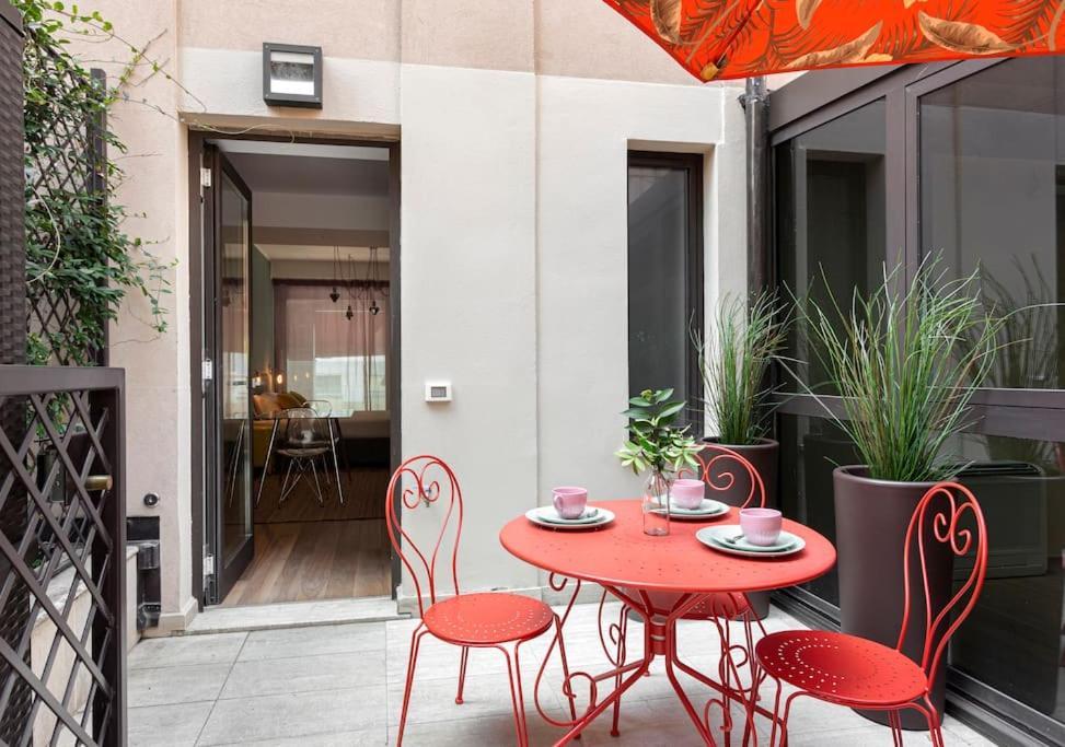 Amazing Apartment In Duomo Milan Exterior photo